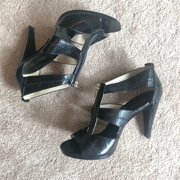 Michael Kors Berkley T-Strap Heels - Picture 3 of 7